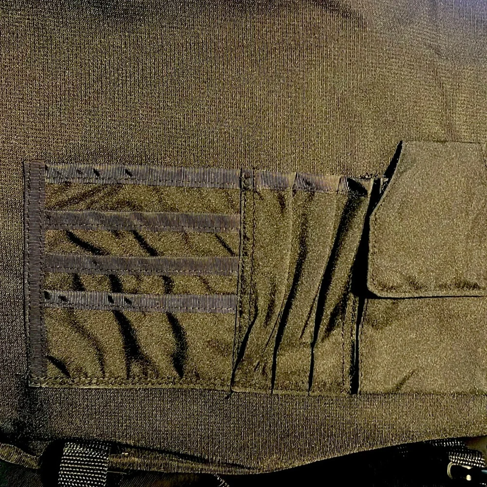 Vintage Black/Gray Canvas Messenger Bag by Soren.  Functional & Fashionable. NWT